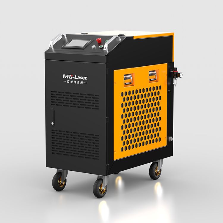Máy làm sạch Laser JPT 500 Watts 15mJ dùng để xử lý sơ bộ kim loại công nghiệp.